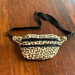 Leopard bum bag Fanny.